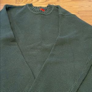 Izod sweater medium